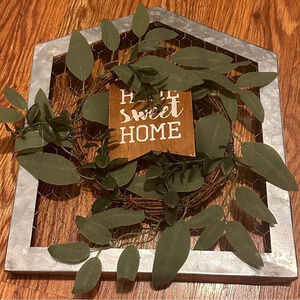 “Home Sweet Home” sign